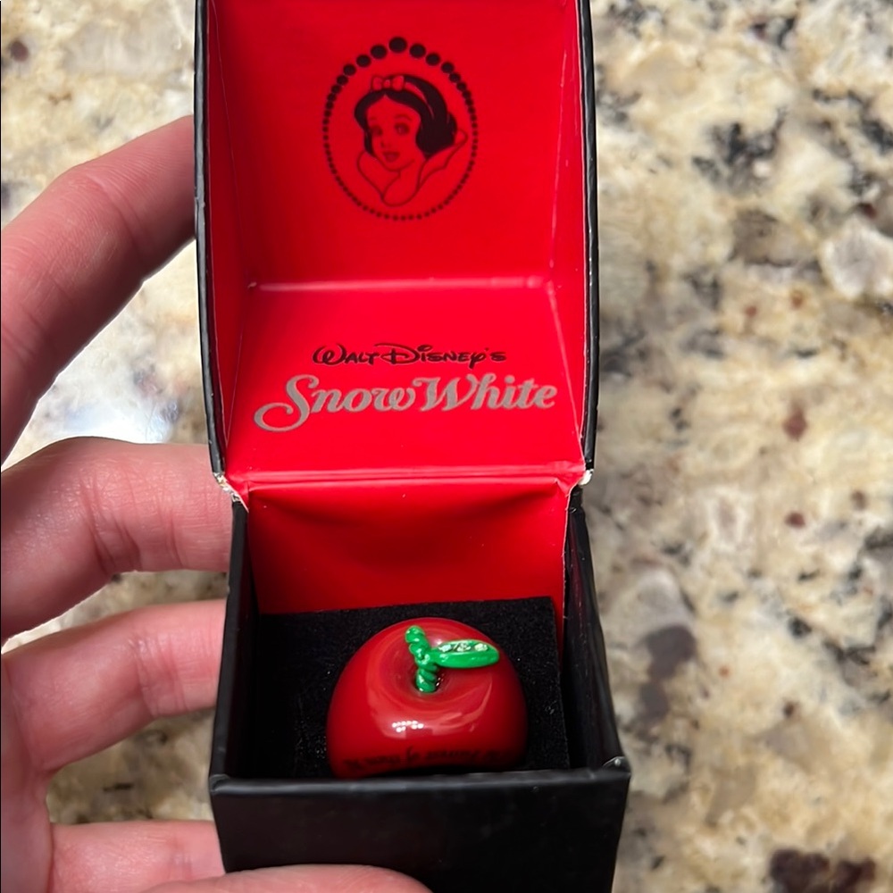 Disney Enchanted Red and Green Ring